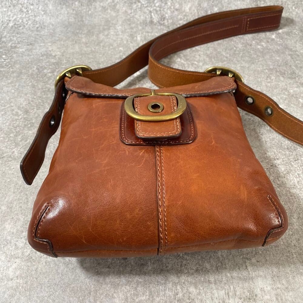 Coach Soho Bleecker Legacy Buckle Flap Bag Whiskey Distressed - Picture 6 of 14